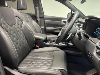 Kia Sorento 1.6 T-GDi 13.8kWh 4 Auto AWD Euro 6 (s/s) 5dr