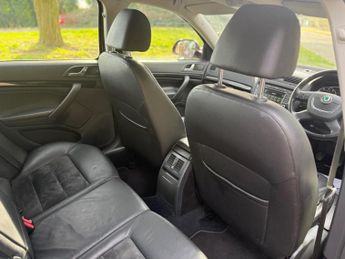 Skoda Octavia 1.8 TSI Laurin & Klement Euro 4 5dr