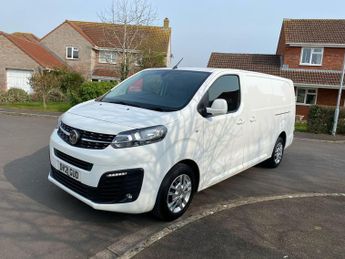 Vauxhall Vivaro 1.5 Turbo D 2900 Sportive L2 H1 Euro 6 (s/s) 5dr
