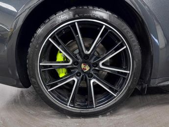 Porsche Panamera 2.9 V6 E-Hybrid 14kWh 4 Saloon 5dr Petrol Plug-in Hybrid PDK 4WD