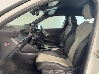 Peugeot E-2008 50kWh GT Premium Auto 5dr