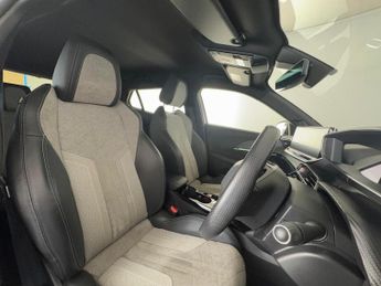 Peugeot E-2008 50kWh GT Premium Auto 5dr