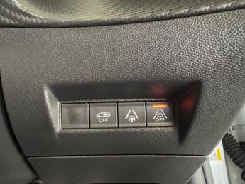 Peugeot E-2008 50kWh GT Premium Auto 5dr
