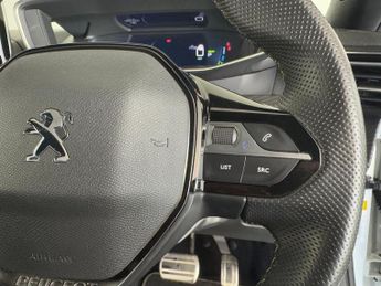Peugeot E-2008 50kWh GT Premium Auto 5dr