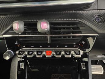 Peugeot E-2008 50kWh GT Premium Auto 5dr