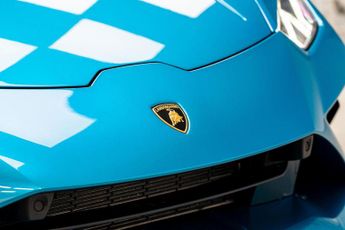 Lamborghini Huracan 5.2 V10 LP 610-2 EVO Spyder LDF Euro 6 (s/s) 2dr