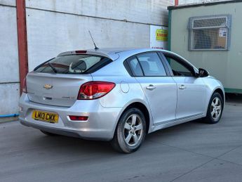 Chevrolet Cruze 1.6 LT Euro 5 5dr