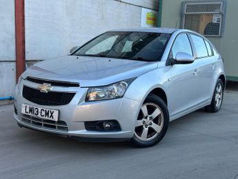 Chevrolet Cruze 1.6 LT Euro 5 5dr