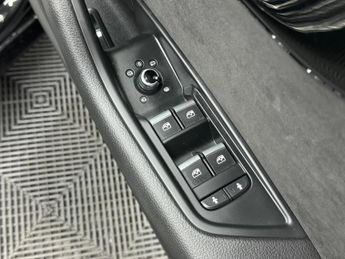 Audi A4 2.0 TDI 35 Black Edition S Tronic Euro 6 (s/s) 4dr