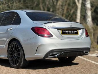 Mercedes-Benz C Class 2.0 C220d AMG Line Night Edition (Premium) G-Tronic+ Euro 6 (s/s