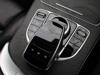 Mercedes-Benz C Class 2.0 C220d AMG Line Night Edition (Premium) G-Tronic+ Euro 6 (s/s