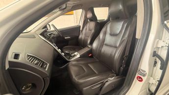Volvo XC60 2.4 D5 SE Lux Nav Auto AWD Euro 6 (s/s) 5dr
