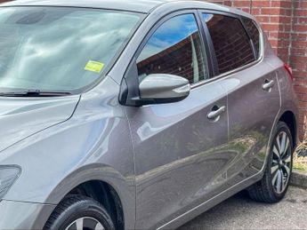 Nissan Pulsar 1.2 DIG-T N-Connecta Euro 6 (s/s) 5dr