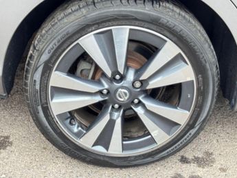 Nissan Pulsar 1.2 DIG-T N-Connecta Euro 6 (s/s) 5dr