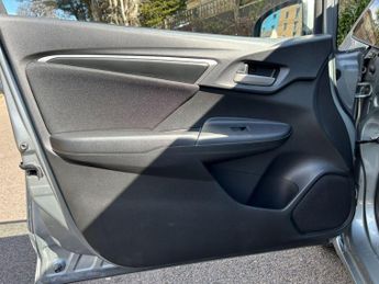 Honda Jazz 1.3 i-VTEC SE CVT Euro 6 (s/s) 5dr