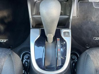 Honda Jazz 1.3 i-VTEC SE CVT Euro 6 (s/s) 5dr