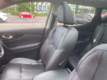 Nissan Qashqai 1.2 DIG-T Tekna XTRON 2WD Euro 6 (s/s) 5dr