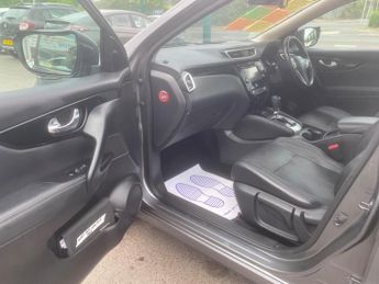 Nissan Qashqai 1.2 DIG-T Tekna XTRON 2WD Euro 6 (s/s) 5dr