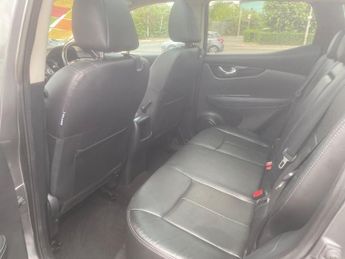 Nissan Qashqai 1.2 DIG-T Tekna XTRON 2WD Euro 6 (s/s) 5dr