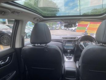 Nissan Qashqai 1.2 DIG-T Tekna XTRON 2WD Euro 6 (s/s) 5dr