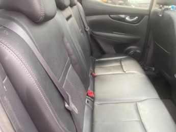 Nissan Qashqai 1.2 DIG-T Tekna XTRON 2WD Euro 6 (s/s) 5dr