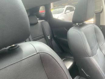 Nissan Qashqai 1.2 DIG-T Tekna XTRON 2WD Euro 6 (s/s) 5dr