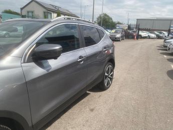 Nissan Qashqai 1.2 DIG-T Tekna XTRON 2WD Euro 6 (s/s) 5dr