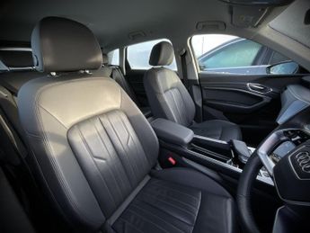 Audi E-Tron TECHNIK 50 QUATTRO