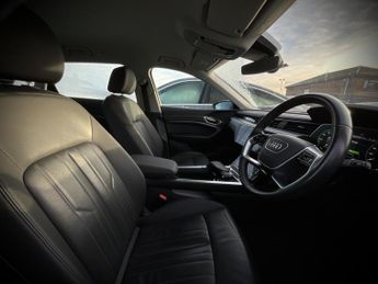 Audi E-Tron TECHNIK 50 QUATTRO