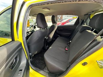 Toyota Yaris 1.33 Dual VVT-i Icon Multidrive S Euro 5 5dr