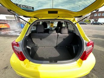 Toyota Yaris 1.33 Dual VVT-i Icon Multidrive S Euro 5 5dr