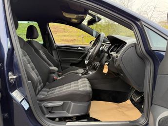 Volkswagen Golf 2.0 TDI BlueMotion Tech GTD DSG Euro 6 (s/s) 5dr