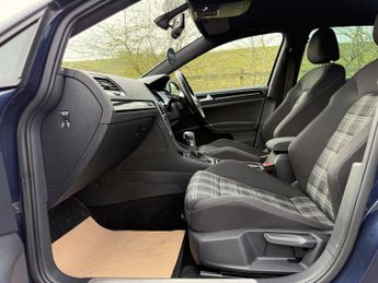 Volkswagen Golf 2.0 TDI BlueMotion Tech GTD DSG Euro 6 (s/s) 5dr