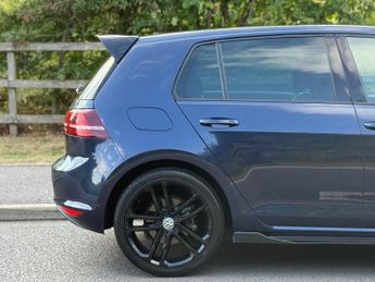 Volkswagen Golf 2.0 TDI BlueMotion Tech GTD DSG Euro 6 (s/s) 5dr