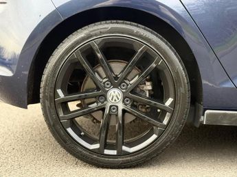 Volkswagen Golf 2.0 TDI BlueMotion Tech GTD DSG Euro 6 (s/s) 5dr