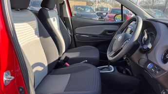 Toyota Yaris 1.5 VVT-h Icon Tech E-CVT Euro 6 (s/s) 5dr