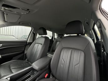 Audi E-Tron TECHNIK 50 QUATTRO