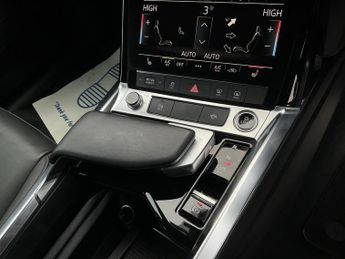 Audi E-Tron TECHNIK 50 QUATTRO