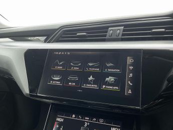 Audi E-Tron TECHNIK 50 QUATTRO