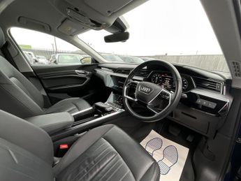 Audi E-Tron TECHNIK 50 QUATTRO