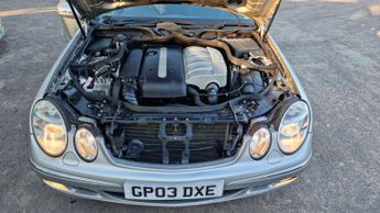 Mercedes-Benz E Class 2.1 E220 CDI Elegance 4dr