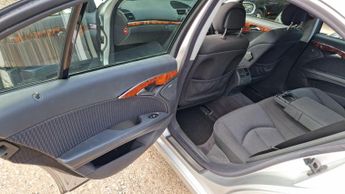 Mercedes-Benz E Class 2.1 E220 CDI Elegance 4dr