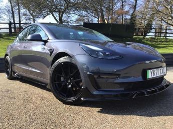Tesla Model 3 Long Range AWD 4dr Auto