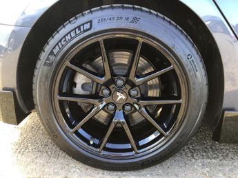 Tesla Model 3 Long Range AWD 4dr Auto