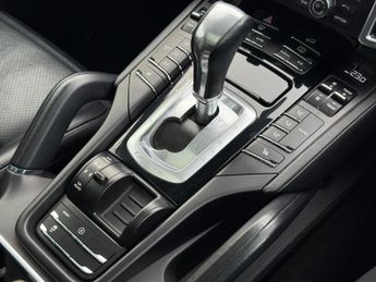Porsche Cayenne 4.2 TD V8 S TiptronicS 4WD Euro 5 (s/s) 5dr