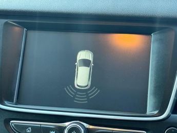 Vauxhall Grandland X 1.5 Turbo D BlueInjection SE Auto Euro 6 (s/s) 5dr