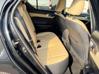 Lexus CT 1.8 200h Premier CVT Euro 6 (s/s) 5dr