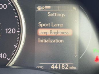 Lexus CT 1.8 200h Premier CVT Euro 6 (s/s) 5dr