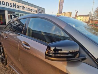 Mercedes-Benz CLA 2.1 CLA220d AMG Line Shooting Brake 7G-DCT Euro 6 (s/s) 5dr