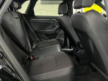 Audi Q3 2.0 TDI 35 S line S Tronic Euro 6 (s/s) 5dr